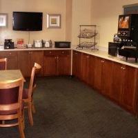Clarion Pointe Indianapolis Northeast Hotel
