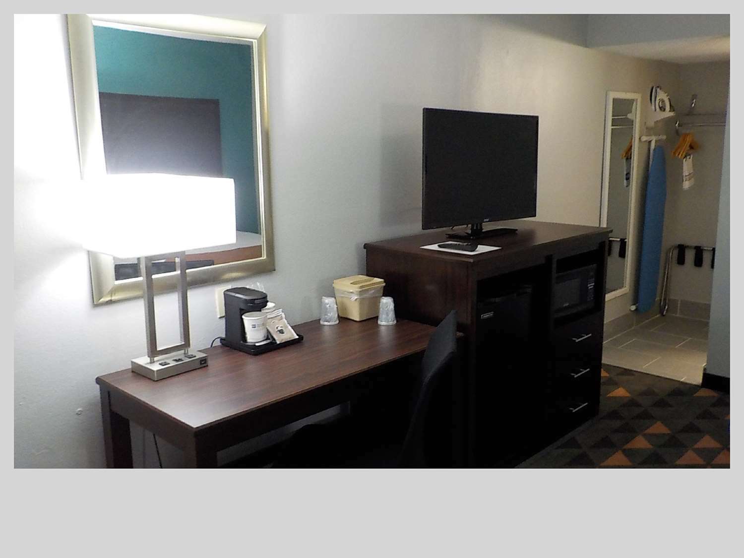 Clarion Pointe Indianapolis Northeast Hotel 3*